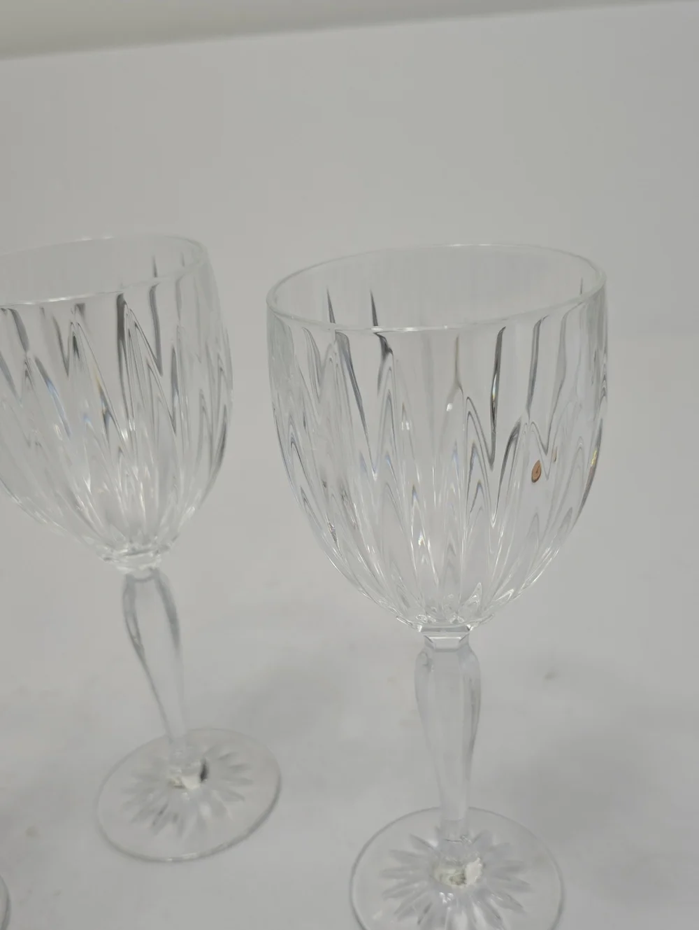 Cristal D'Arques Set Of 3 Durand Classic Crystal Wine Glasses